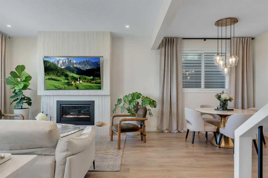 90 Savoy Landing SE