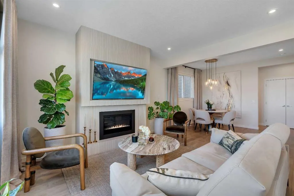 90 Savoy Landing SE