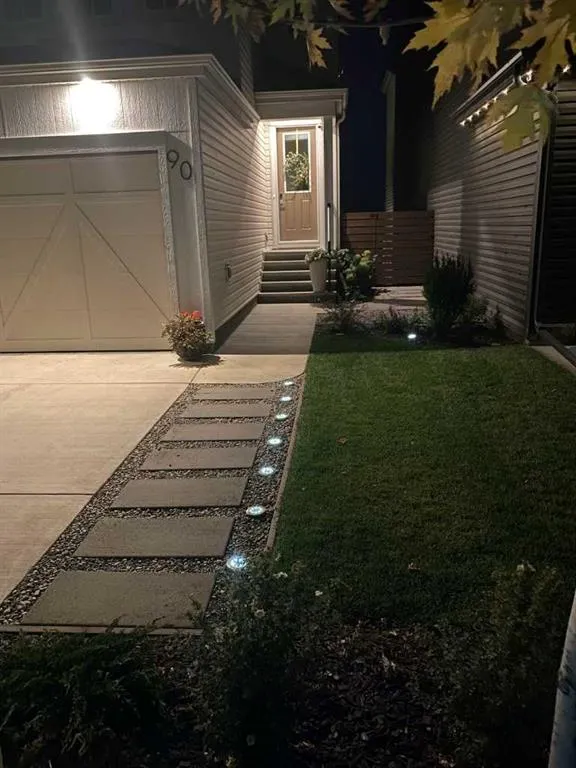 90 Savoy Landing SE
