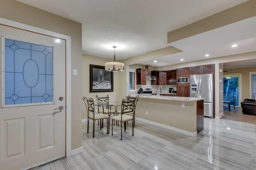 60 Inglewood Cove SE