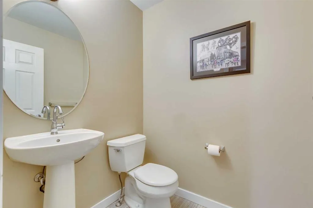 60 Inglewood Cove SE