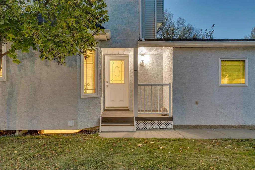 60 Inglewood Cove SE