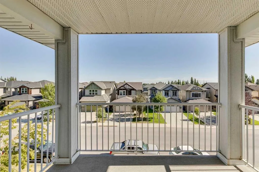 7301 Valleyview Park SE, #301