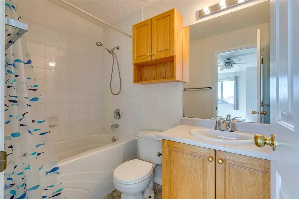 7301 Valleyview Park SE, #301