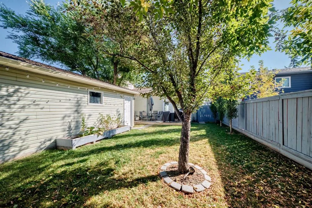 208 Woodbine Boulevard SW