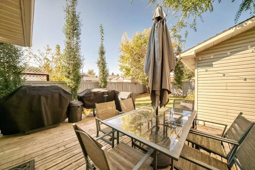208 Woodbine Boulevard SW