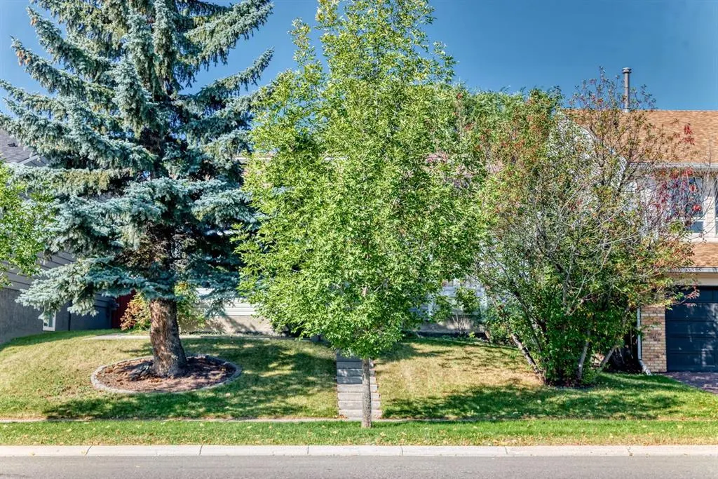 208 Woodbine Boulevard SW