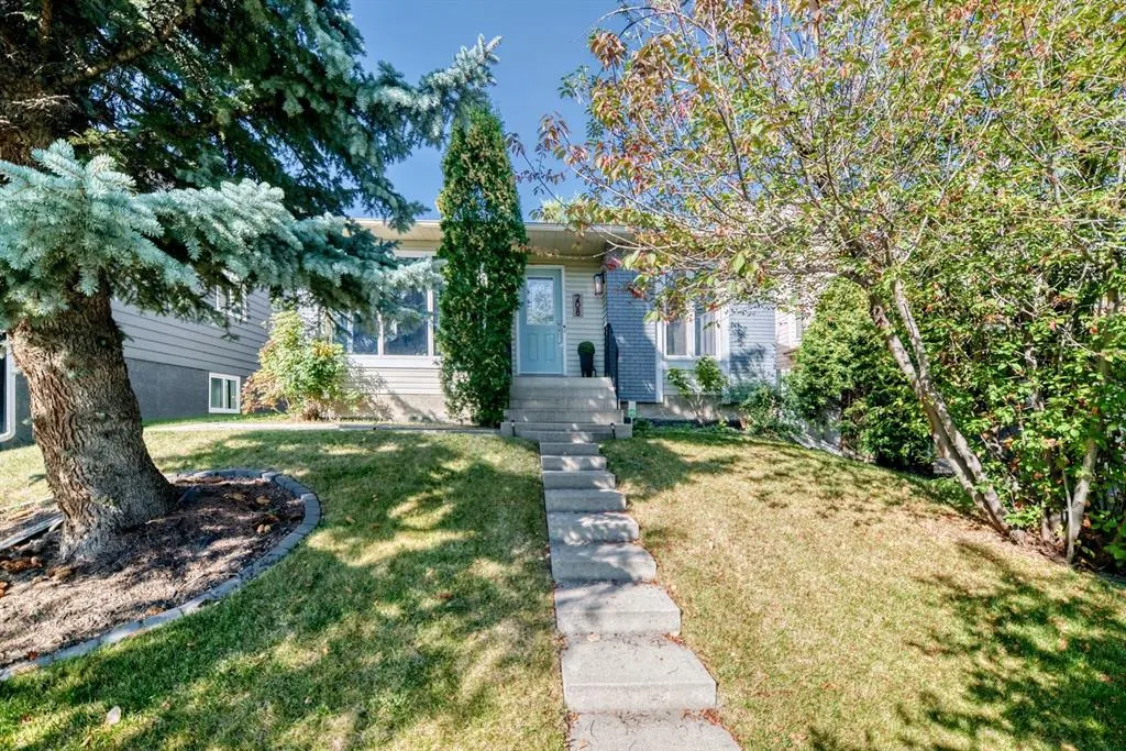208 Woodbine Boulevard SW