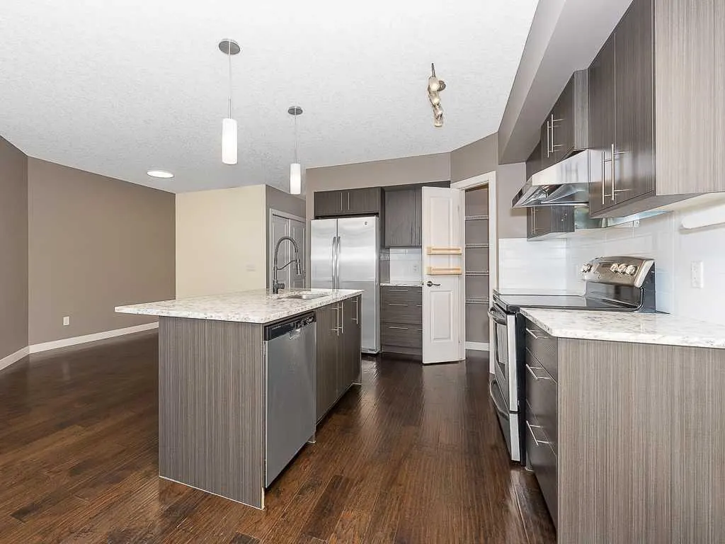 15207 1 Street SE, #202