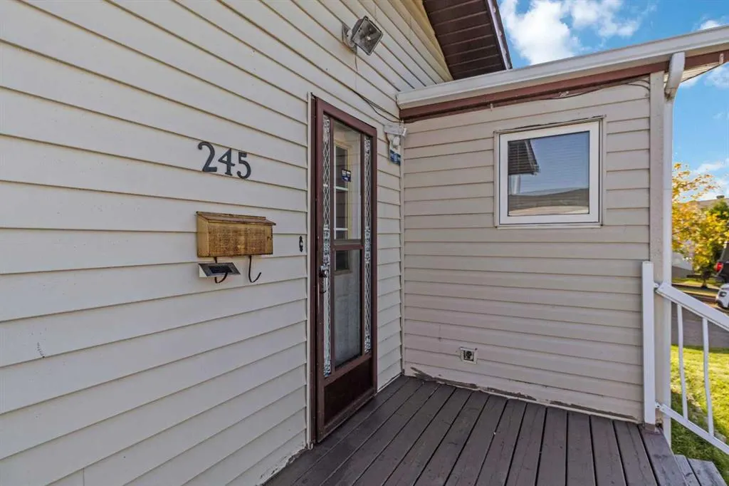 245 Card Court