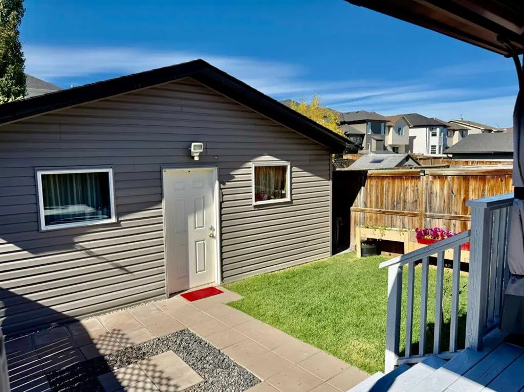 43 Bridlecrest Road SW