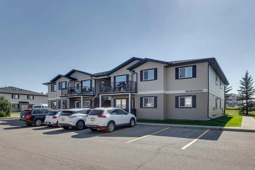 8 Bayside Place, #207