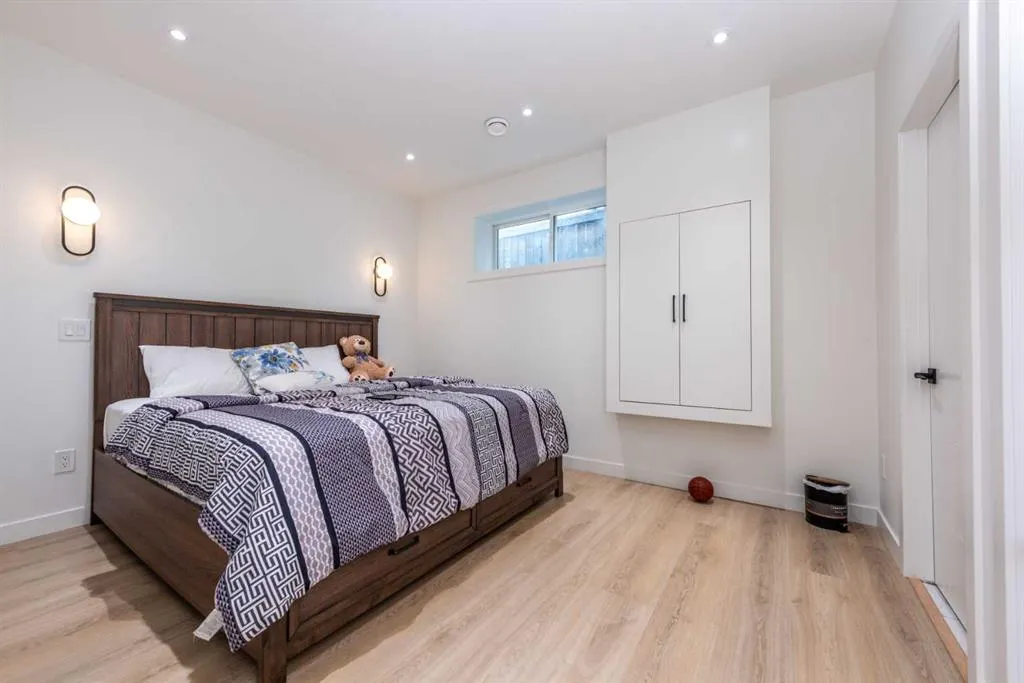 239 Ravenscroft Green SE