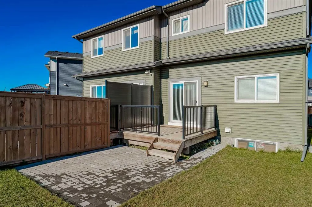170 Carringvue Park NW