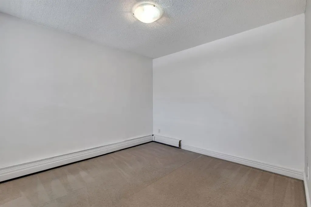 1123 13 Avenue SW, #106