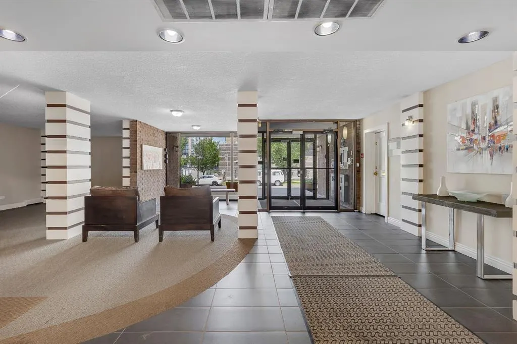 1123 13 Avenue SW, #106