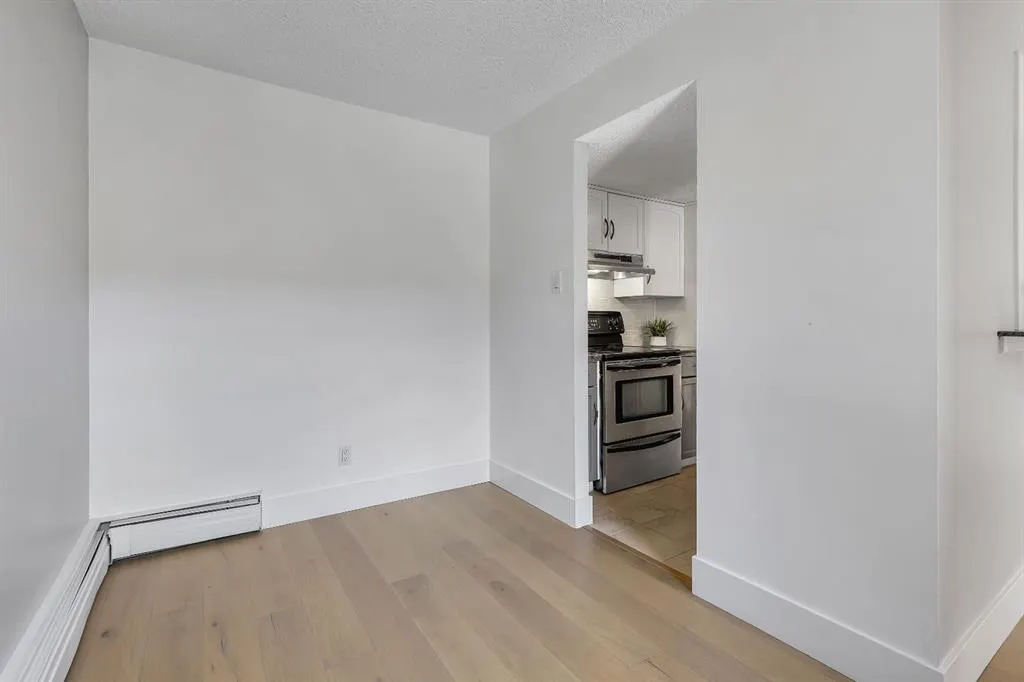 1123 13 Avenue SW, #106
