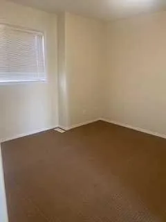 90 Vold Close