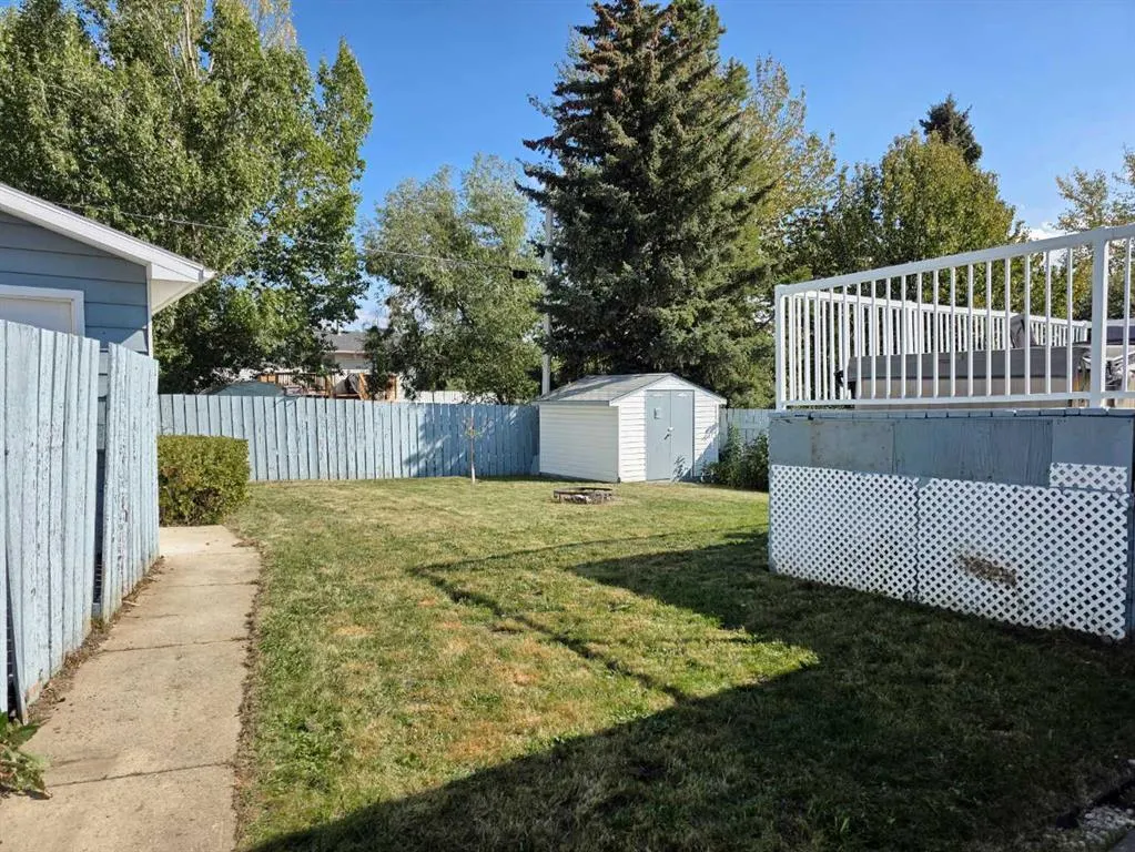 9713 102 Street
