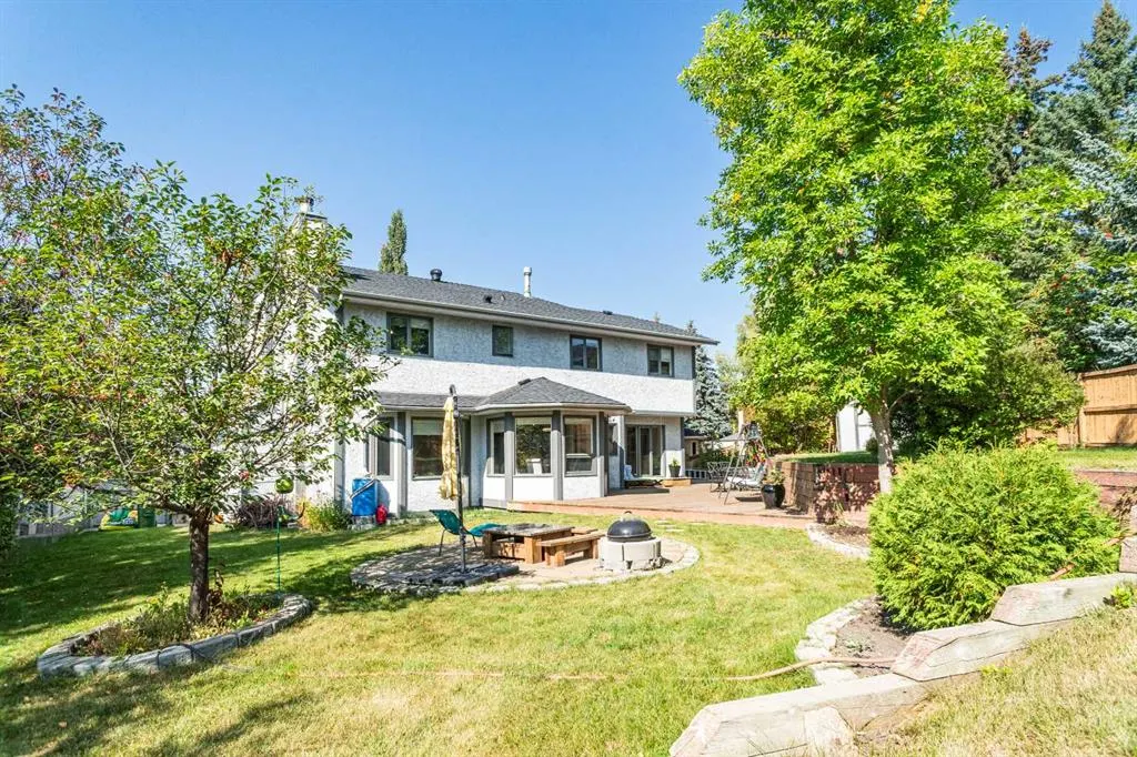 307 Woodhaven Bay SW