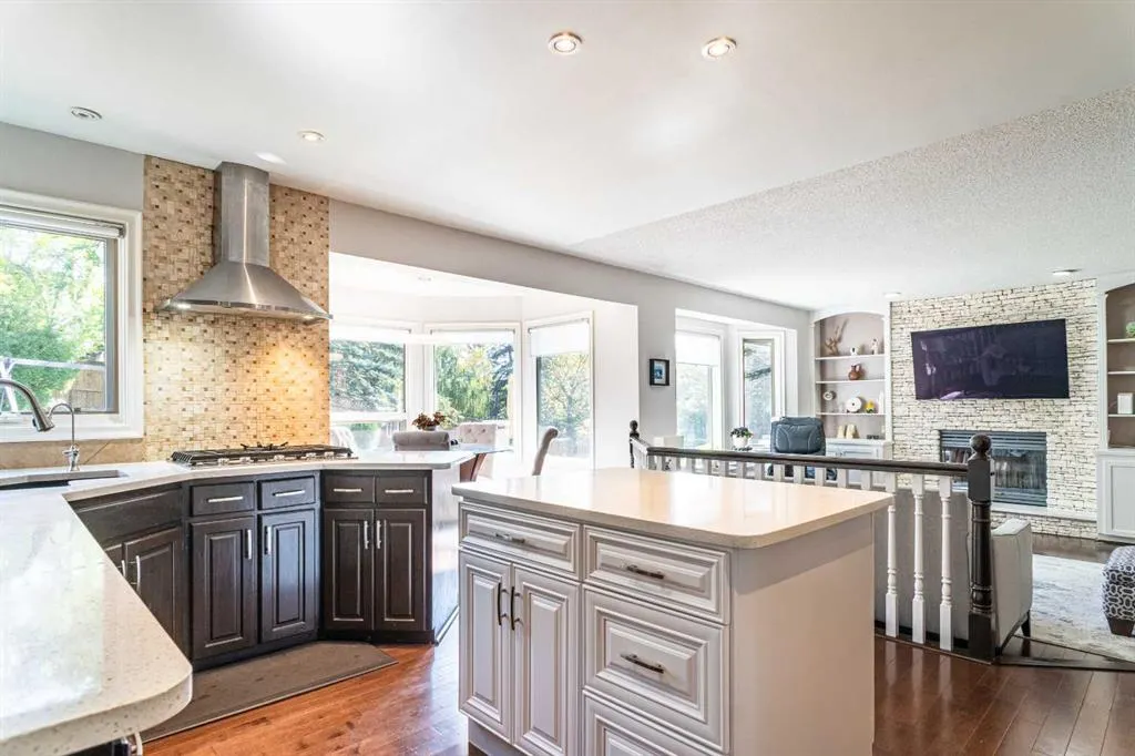 307 Woodhaven Bay SW