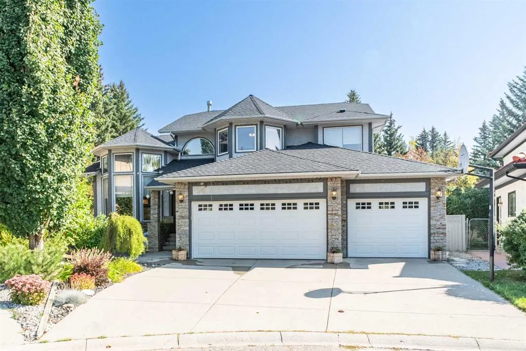 307 Woodhaven Bay SW