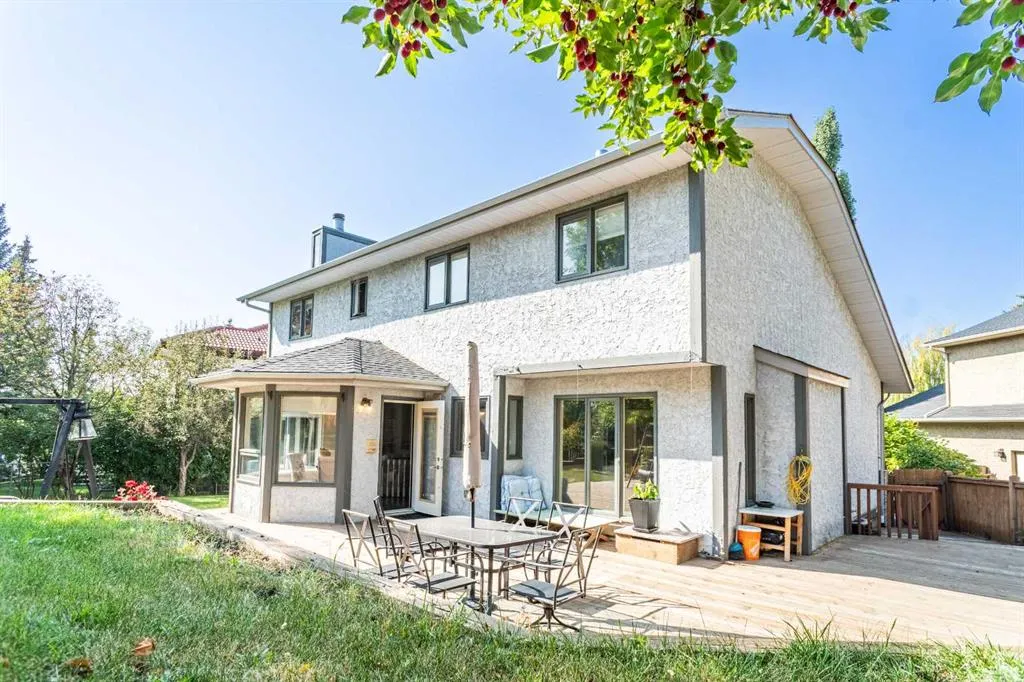 307 Woodhaven Bay SW