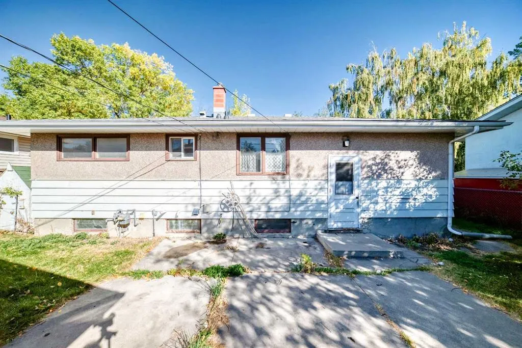 79 Fyffe Road SE