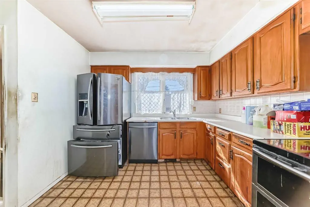 79 Fyffe Road SE