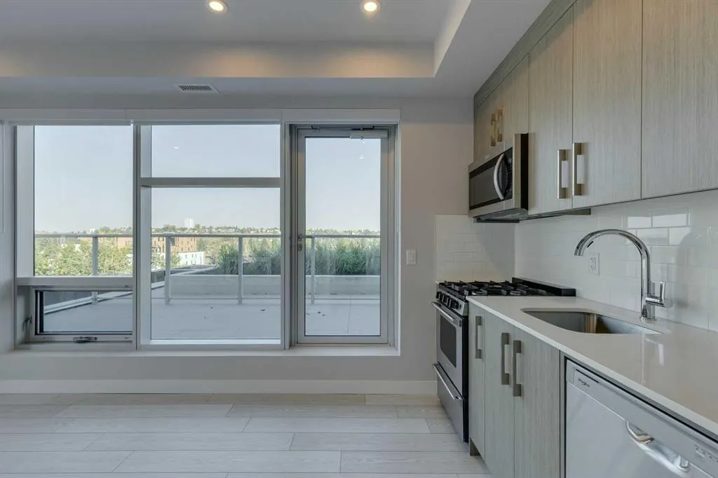110 18A Street NW, #504