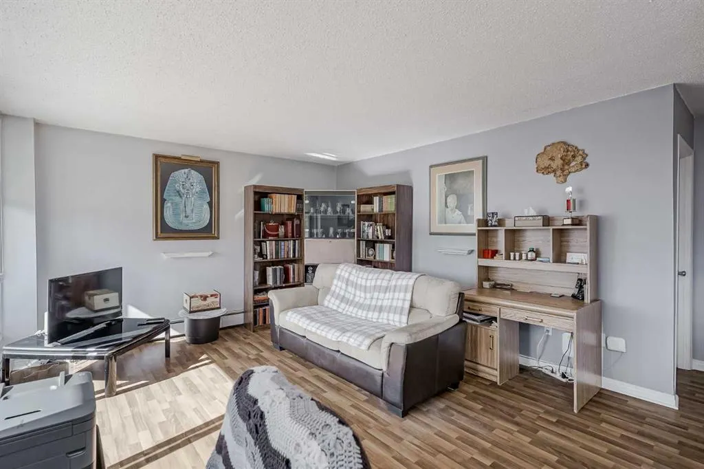 1435 7 Avenue NW, #444