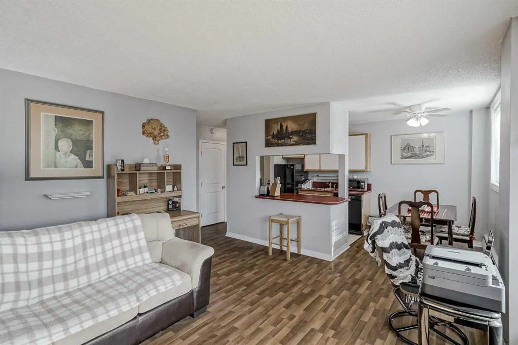 1435 7 Avenue NW, #444