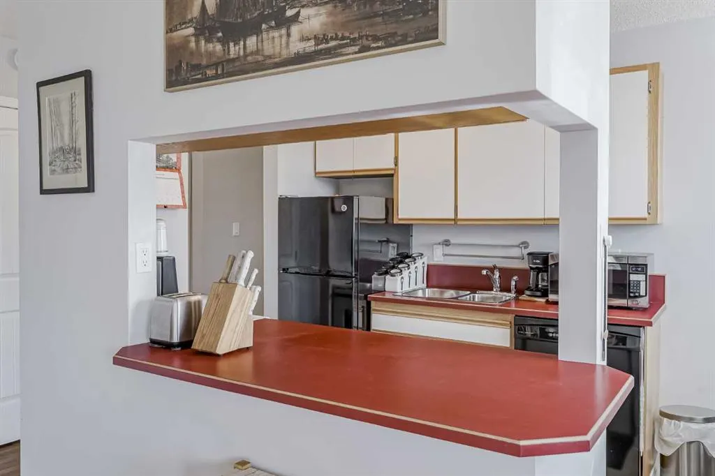 1435 7 Avenue NW, #444