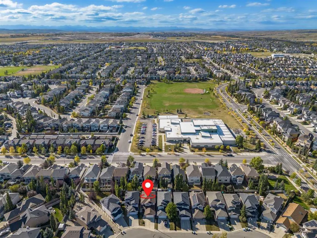 196 Everwillow Park SW