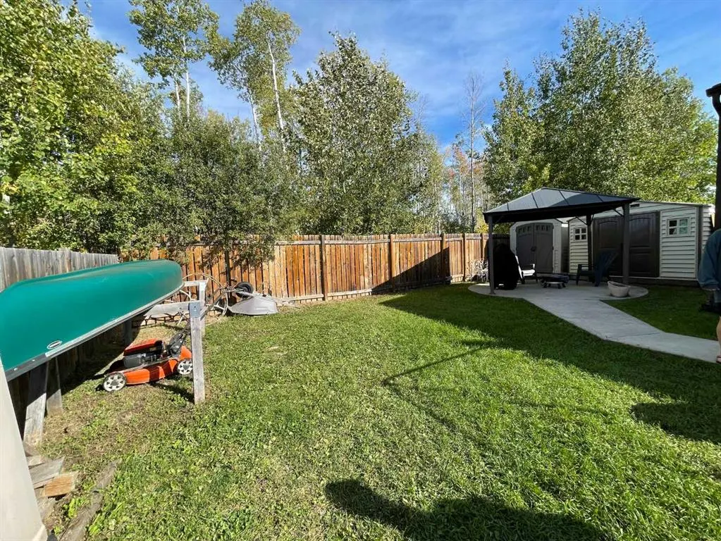 44 Dragonfly Crescent