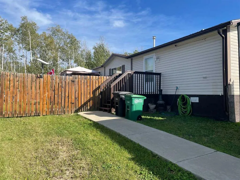 44 Dragonfly Crescent