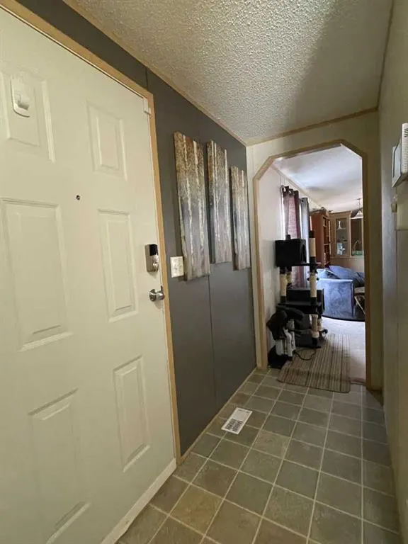 44 Dragonfly Crescent