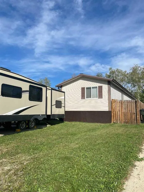 44 Dragonfly Crescent