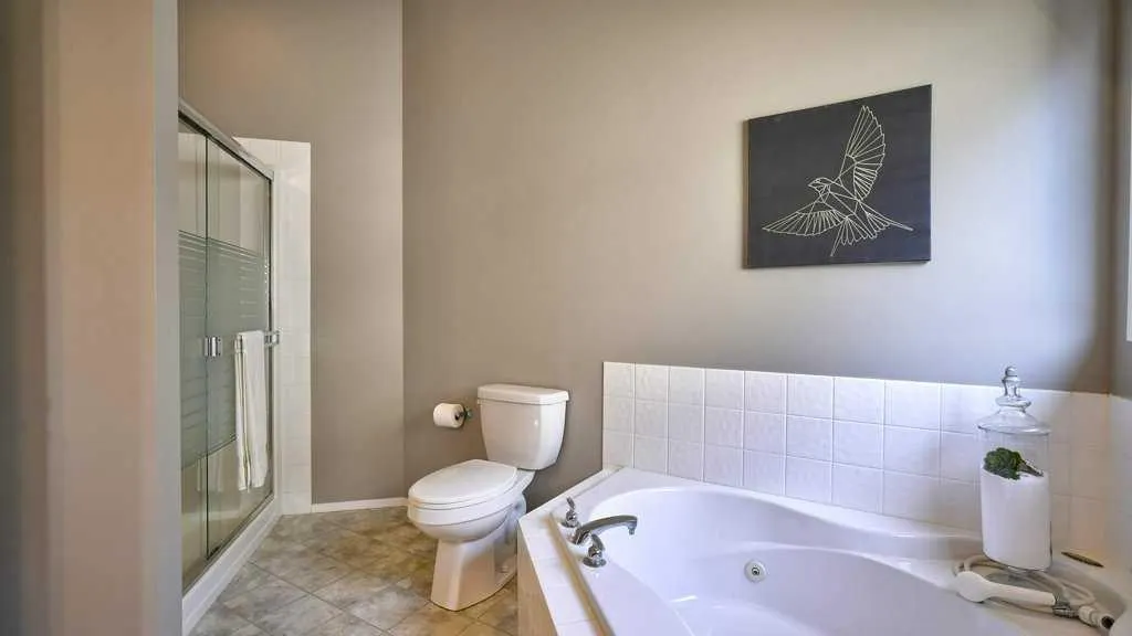 142 Mt Alberta View SE