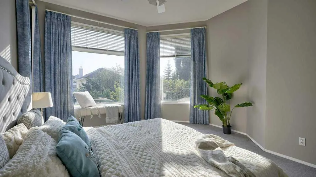 142 Mt Alberta View SE