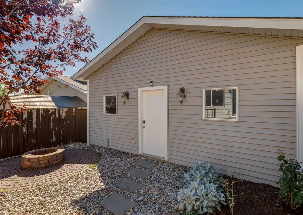 137 Tuscany Springs Way NW