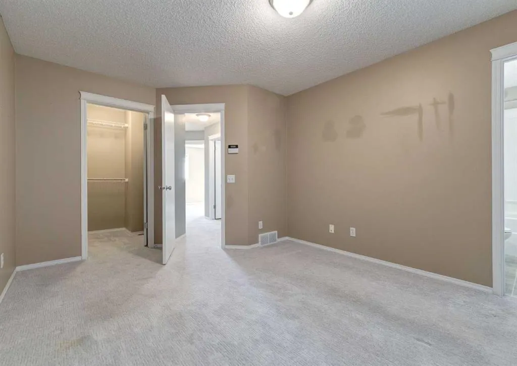 137 Tuscany Springs Way NW