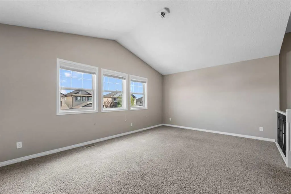 368 Morningside Crescent SW
