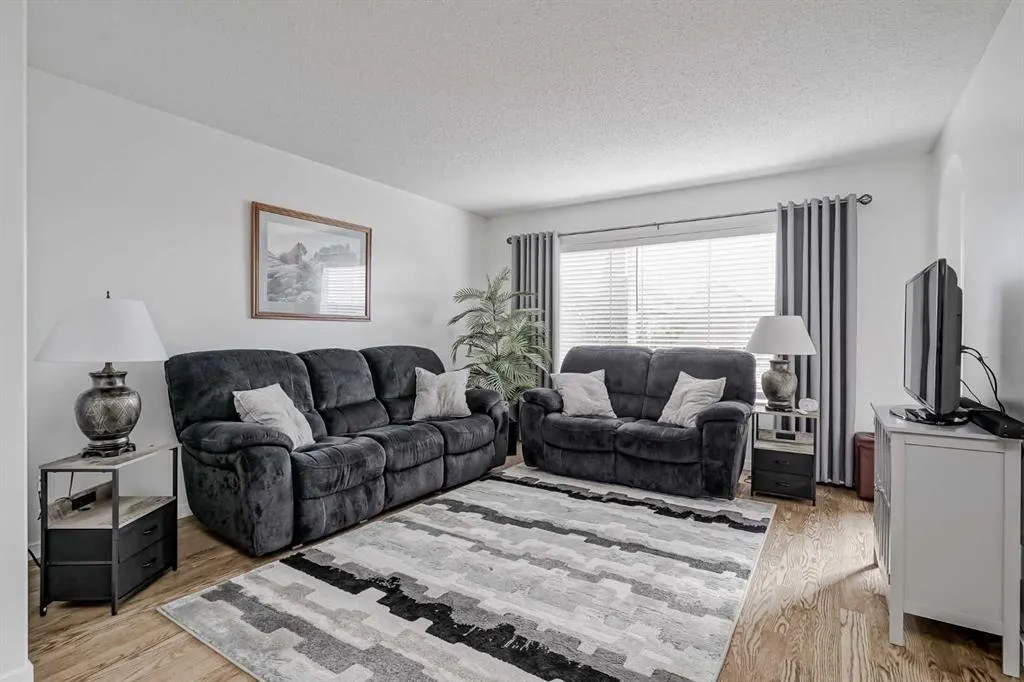 52 Autumn Court SE