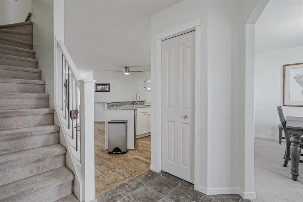 52 Autumn Court SE