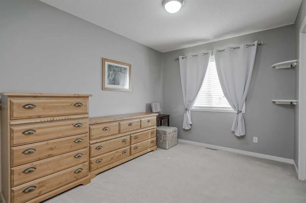 52 Autumn Court SE