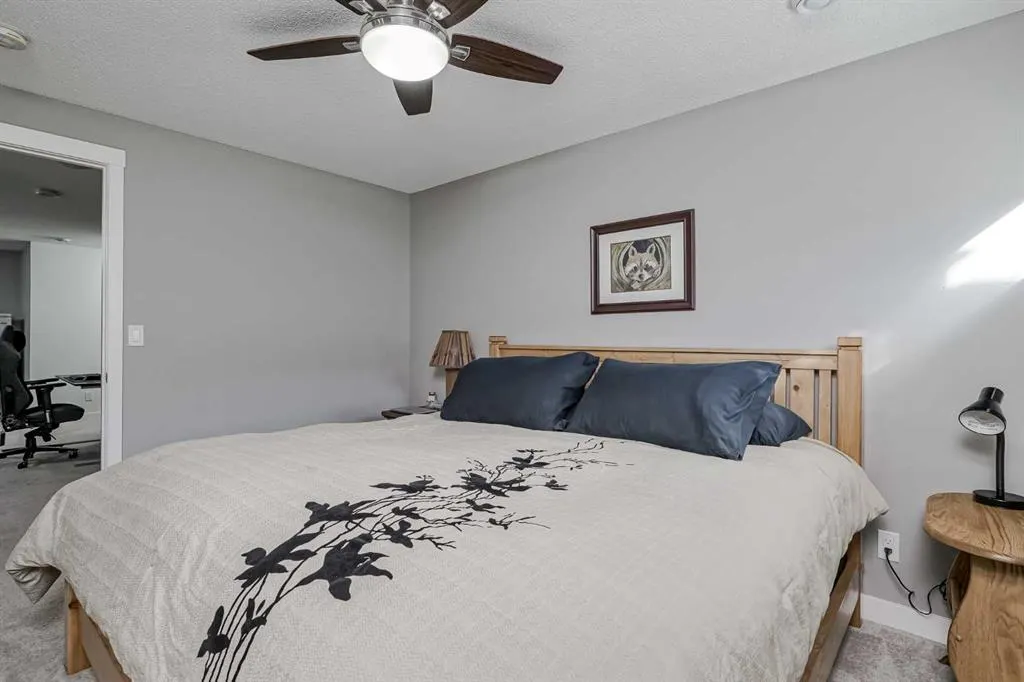 52 Autumn Court SE