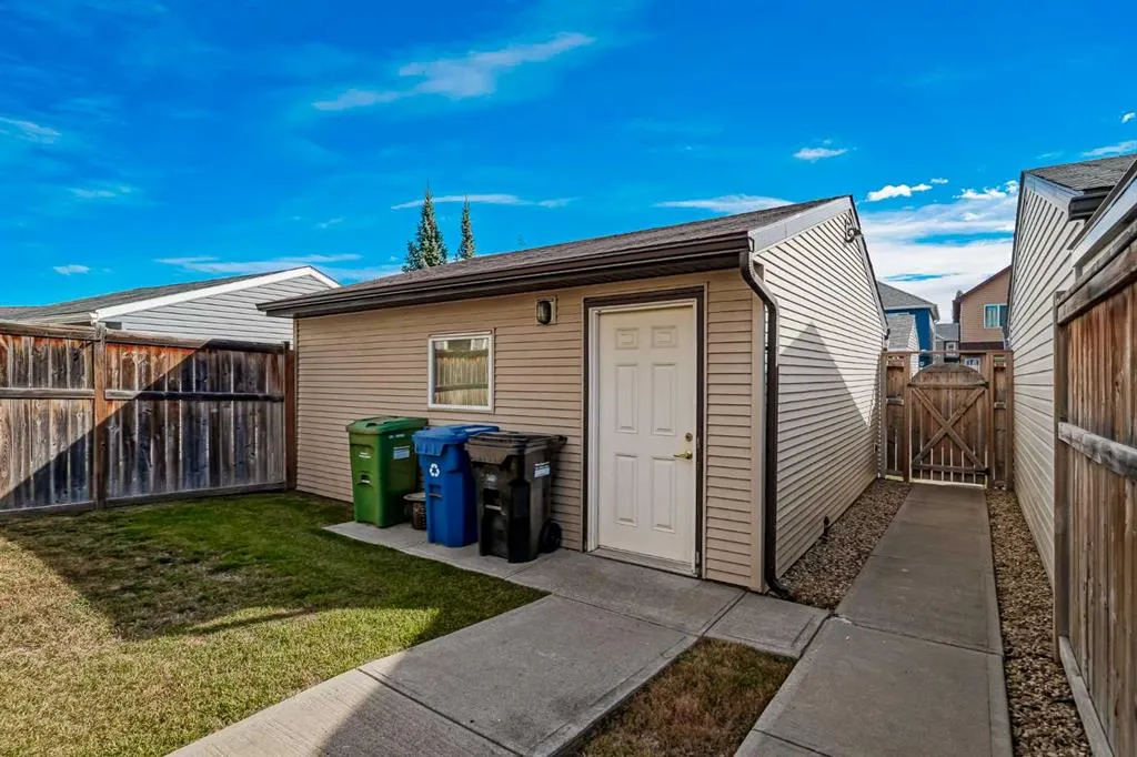 52 Autumn Court SE