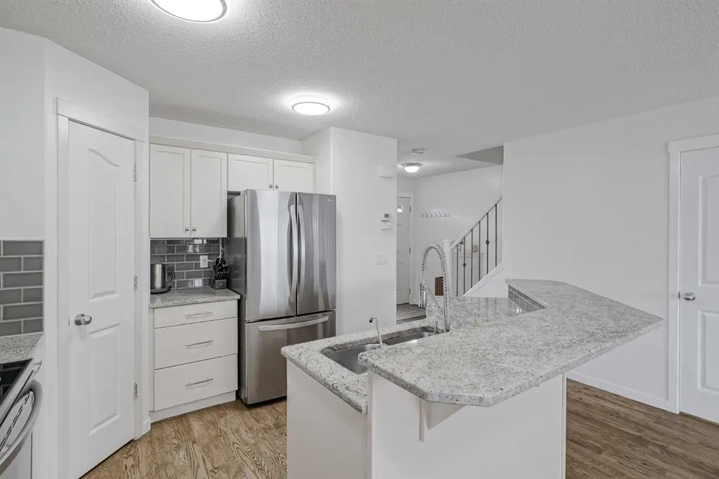 52 Autumn Court SE