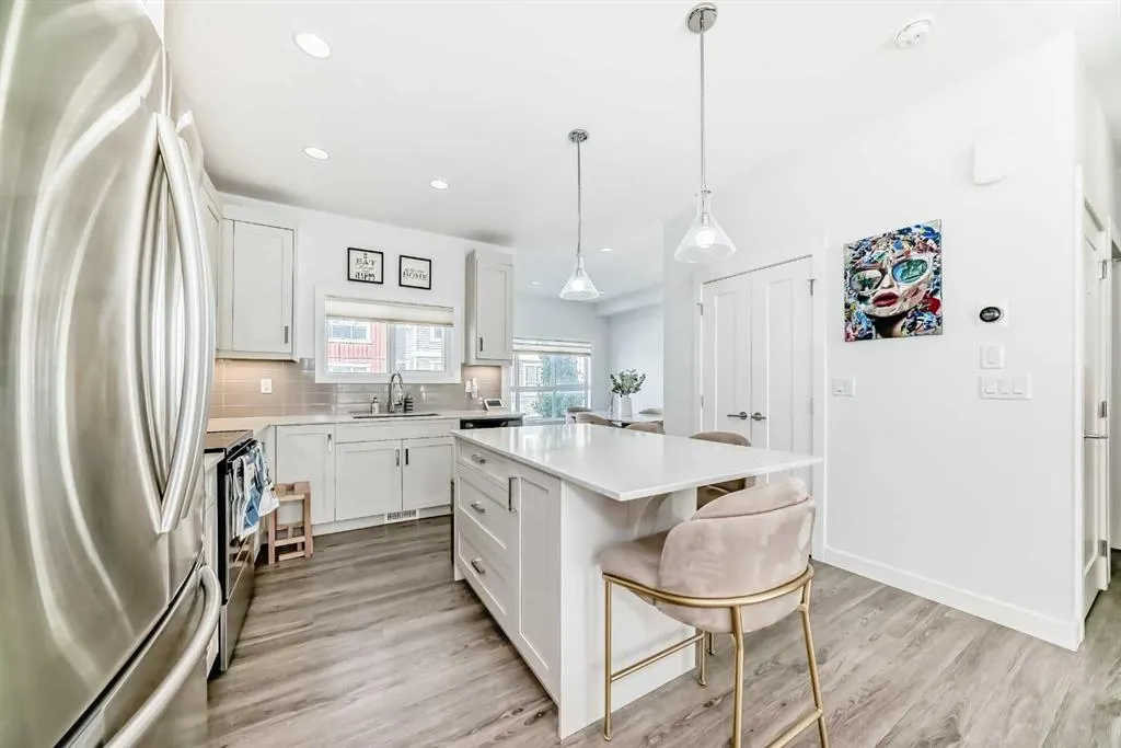 355 Nolancrest Heights NW, #707